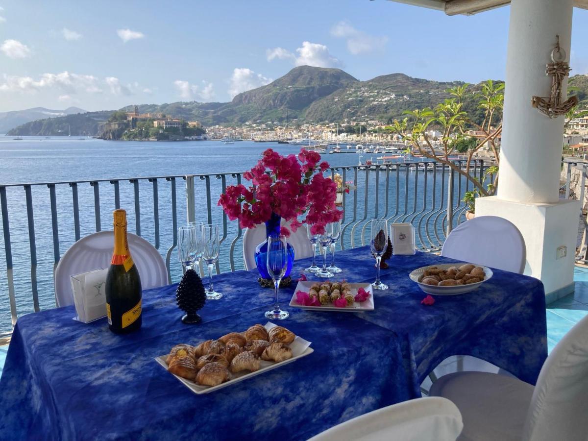 B&B Alta Marea Lipari Екстериор снимка