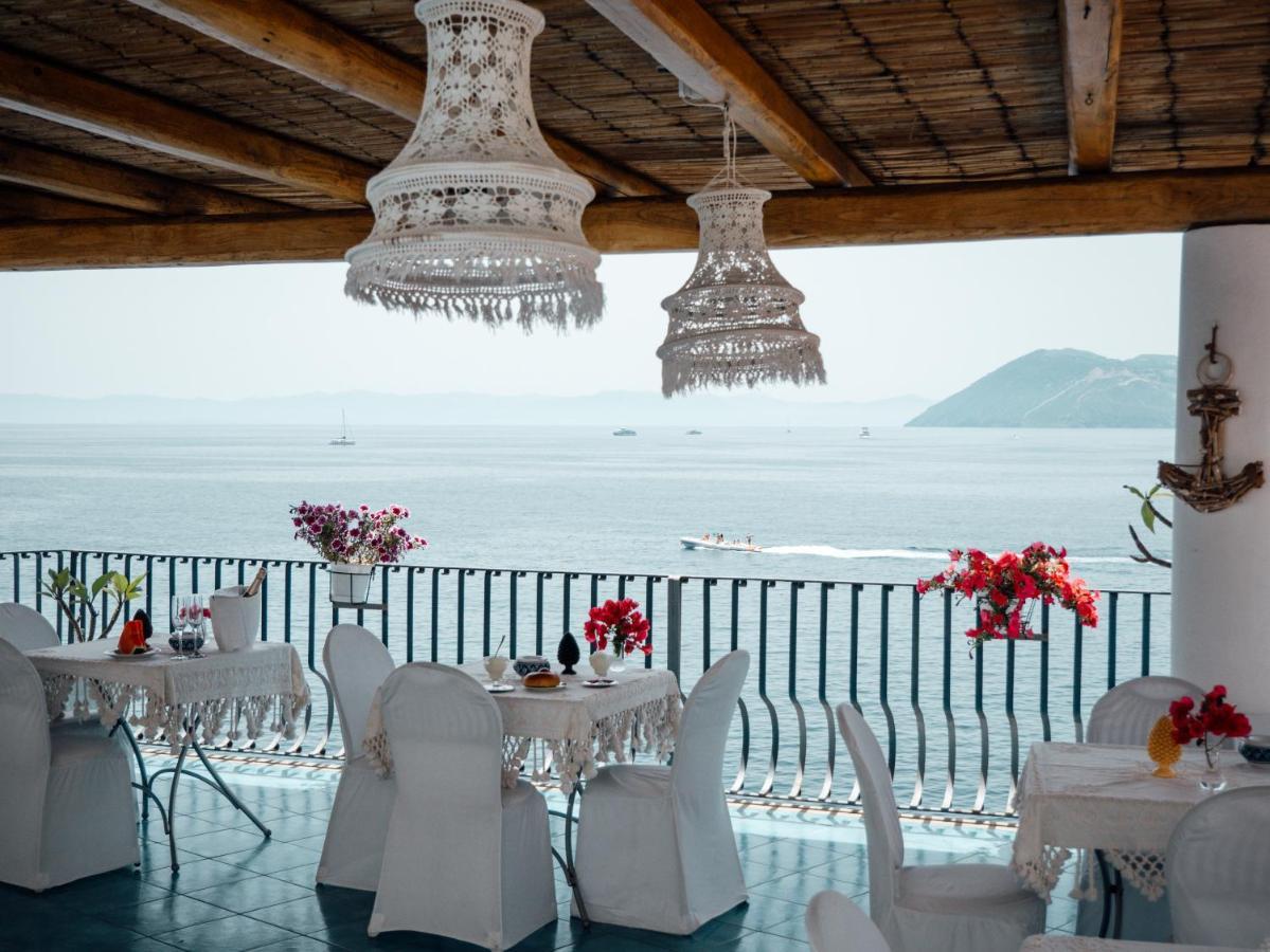 B&B Alta Marea Lipari Екстериор снимка