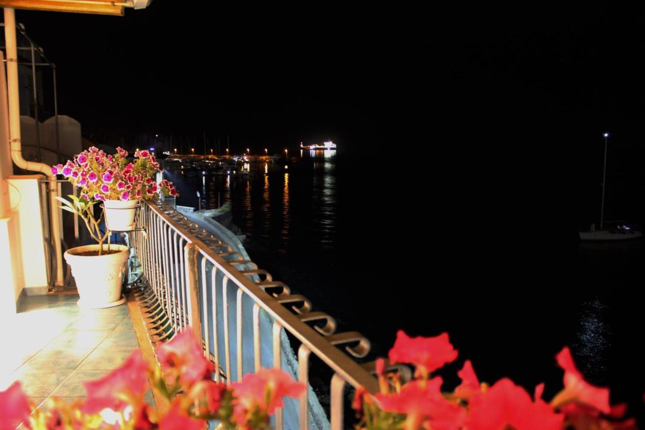 B&B Alta Marea Lipari Екстериор снимка