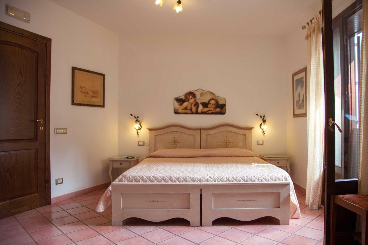 B&B Alta Marea Lipari Екстериор снимка