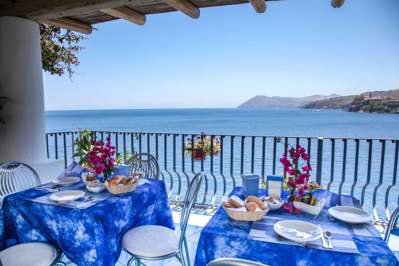 B&B Alta Marea Lipari Екстериор снимка